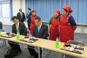 「銚子つりきんめ 煮炙り丼」を召し上がって頂きました